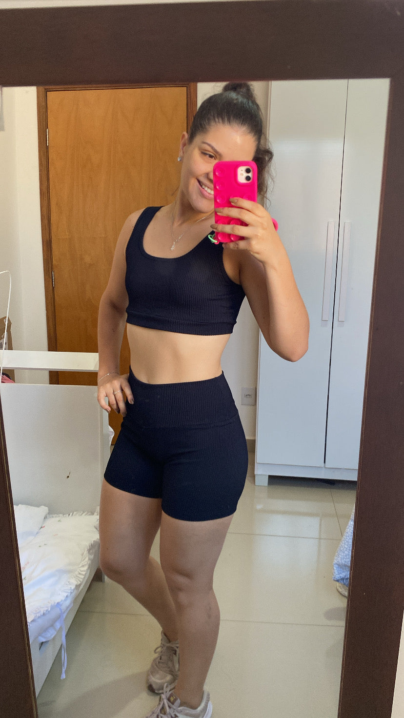 Short Básico - Canelado Preto