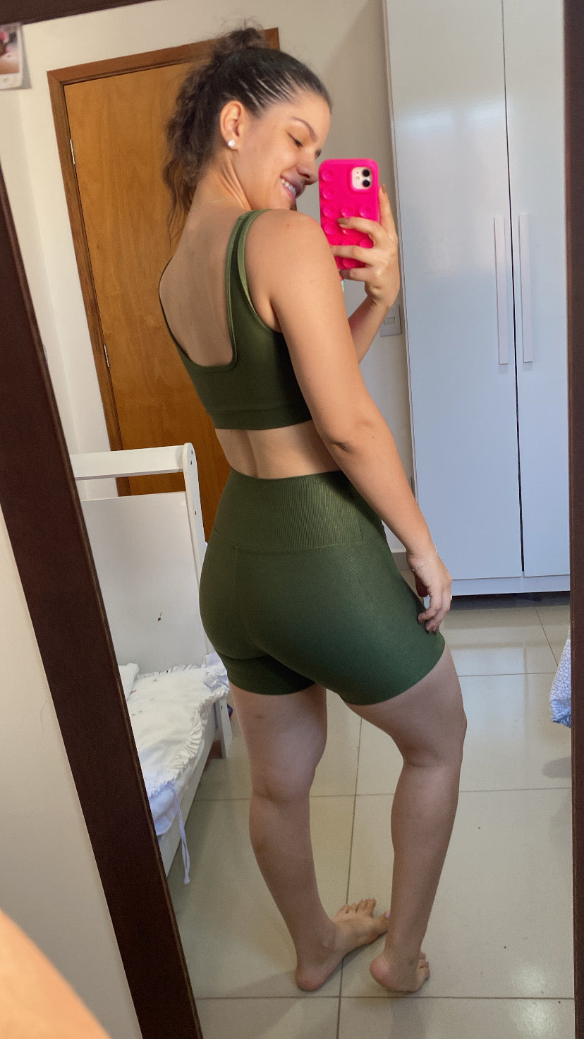 Top Anna - Compressão Verde Oliva