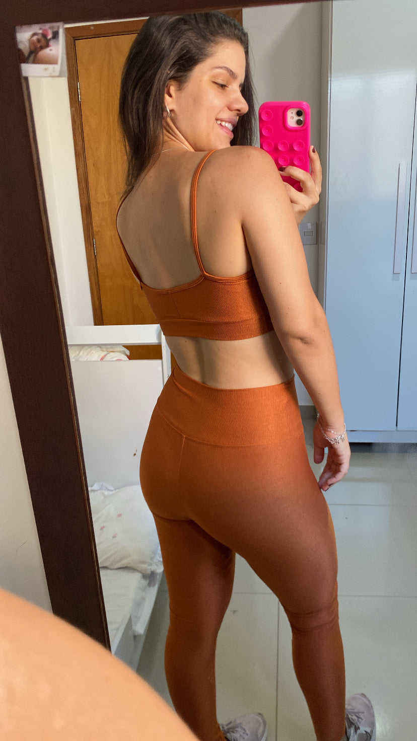 Top Manu - Compressão Terra (Cópia)