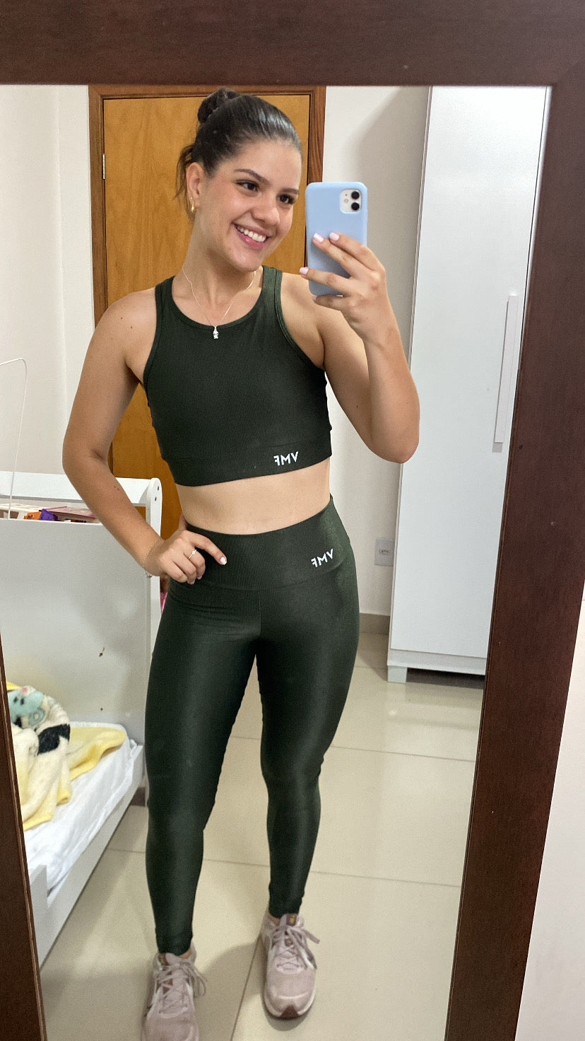 Top Cintia - Compressão Verde Militar